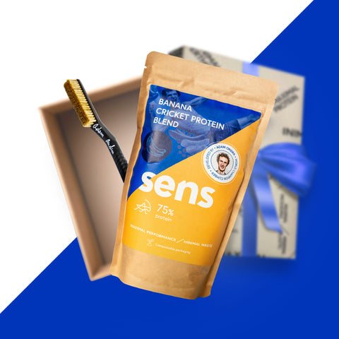 Geschenkset: Proteinpulver Banane + Adam Ondra signierte Boulderbürste